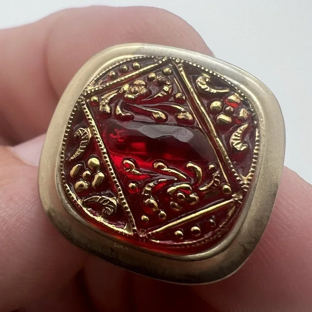 MENS VINTAGE INTRICATE PATTERNED‎ RED GEM GOLD TONE CUFF LINKS
